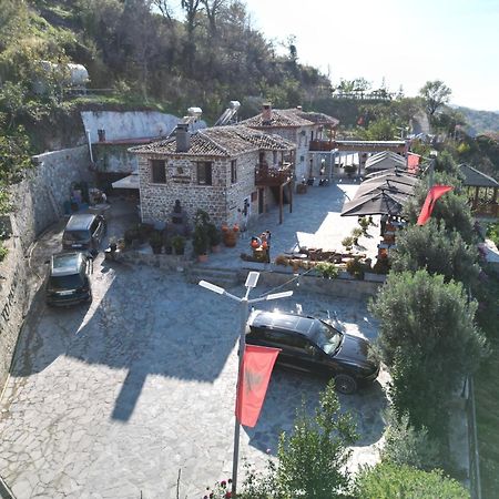 Keshtjella Xhabeqos Hotel Ljaknasi Екстериор снимка