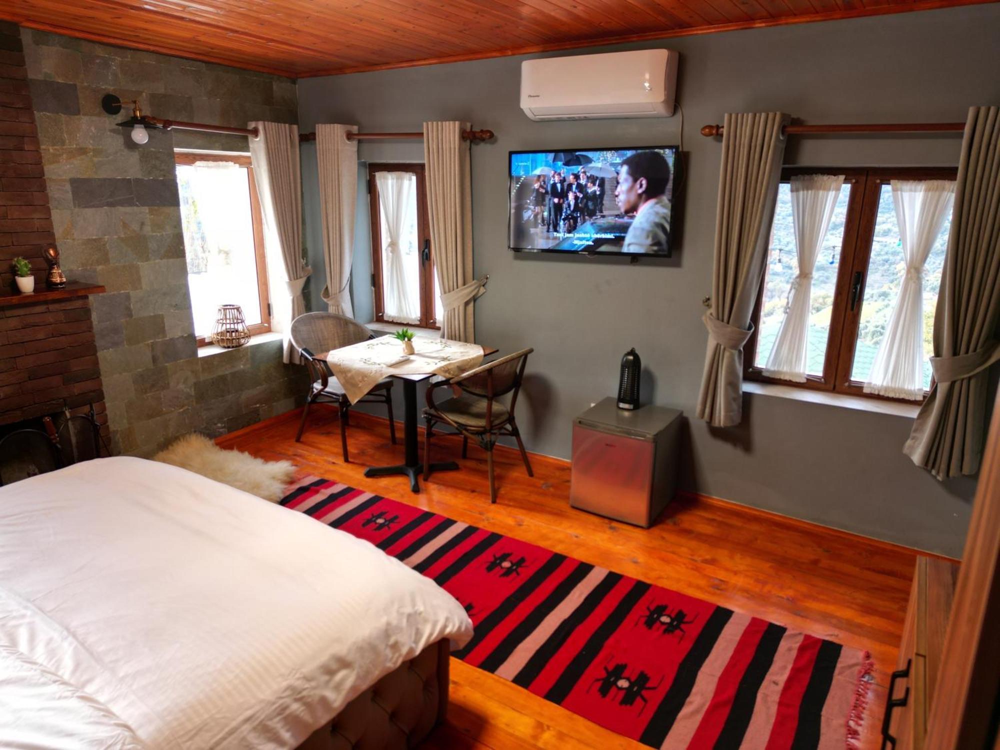 Keshtjella Xhabeqos Hotel Ljaknasi Екстериор снимка